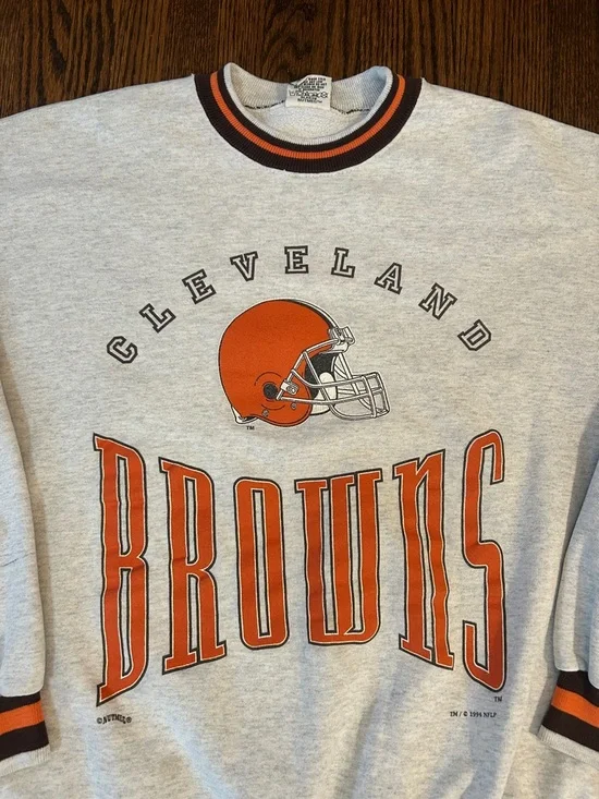 Vintage 90s Cleveland Browns Sweatshirt - Picture 2 of 10
